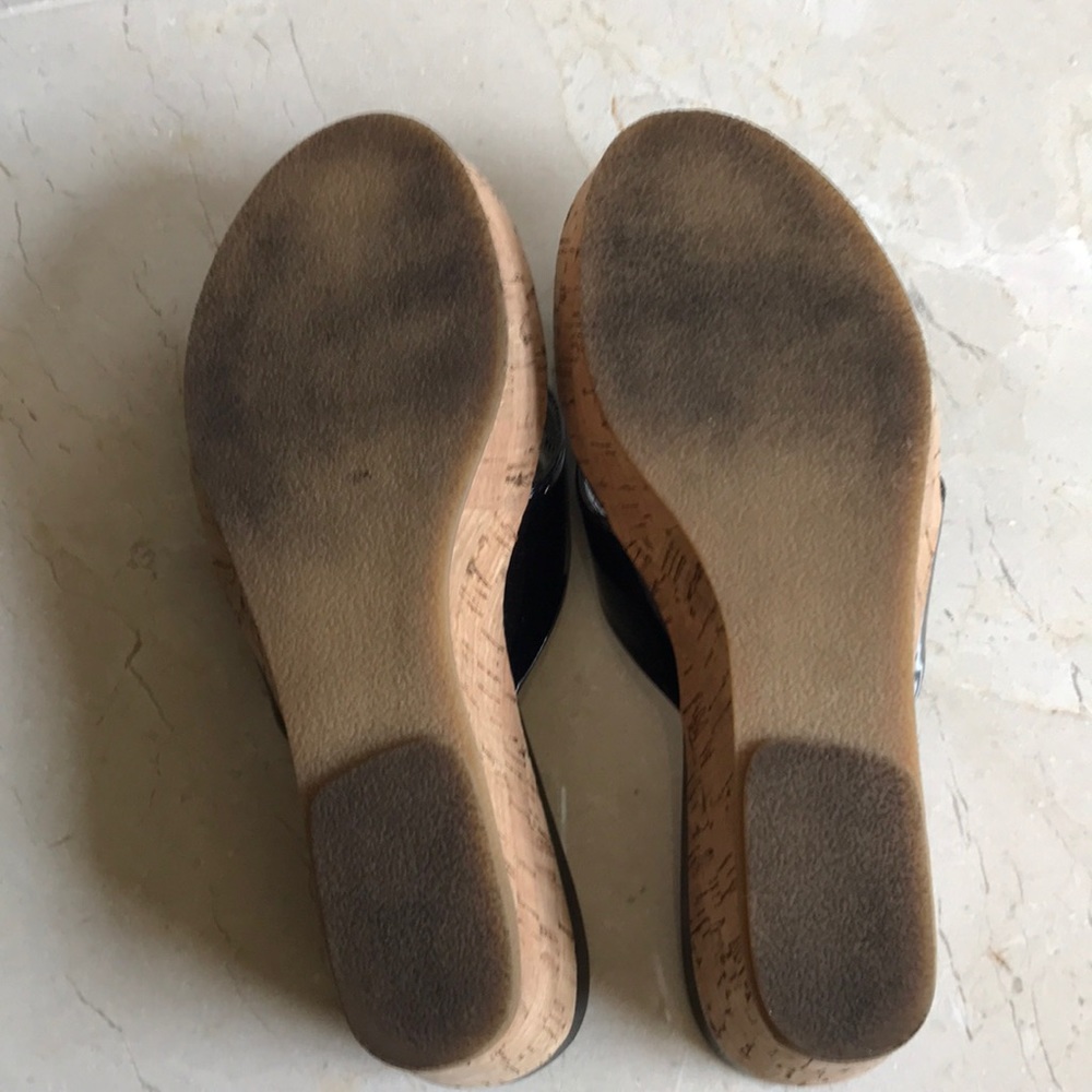 Like new, black patent slip on, 2.5” tall - Picture 4 of 6